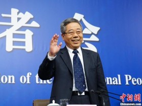 如何给学生减负消除大班额?教育部长这样说