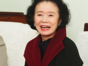 韩国演员尹静姬去世享年79岁 曾主演李沧东《诗》