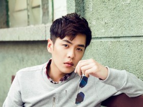 死海水位下降(死海地理位置)